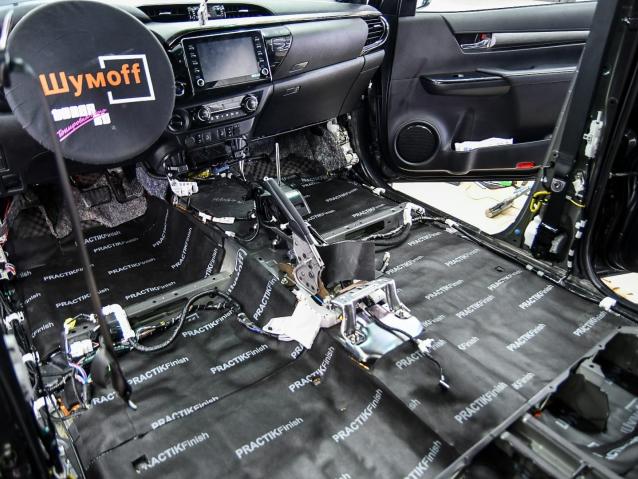 HILUX